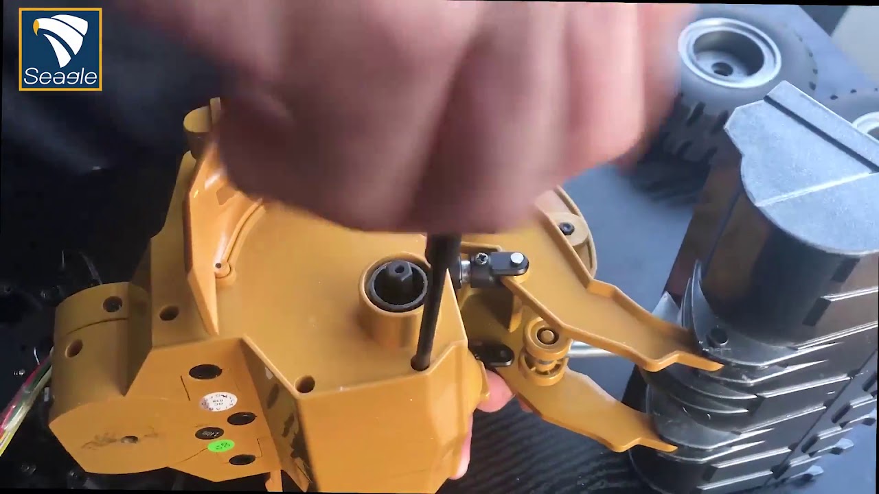 Disassembly of the Huina 583 and corresponding control parts