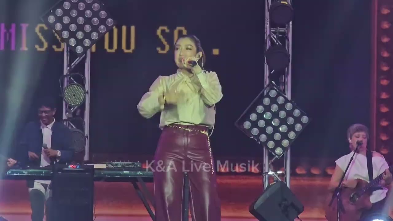 SHE Live at Synchronize Fest 2025