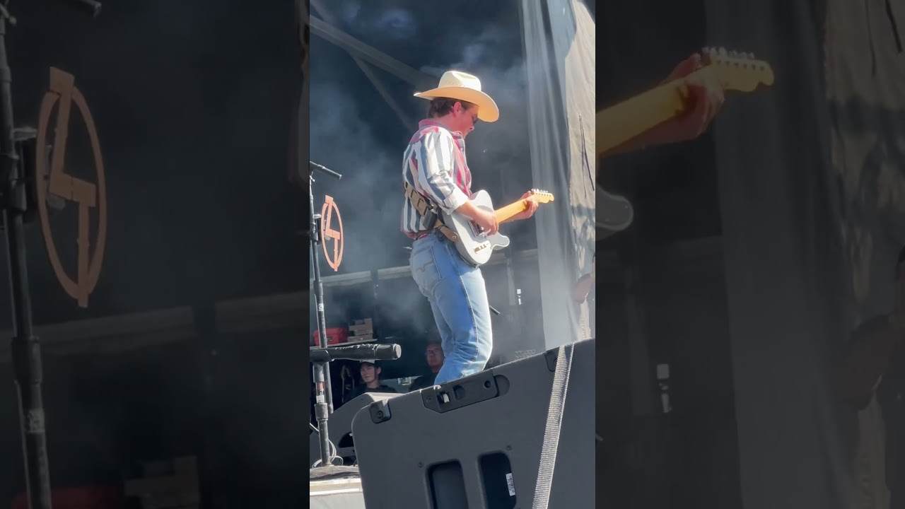 Zach Top, &ldquo;Things To Do&rdquo; Guitar Solo