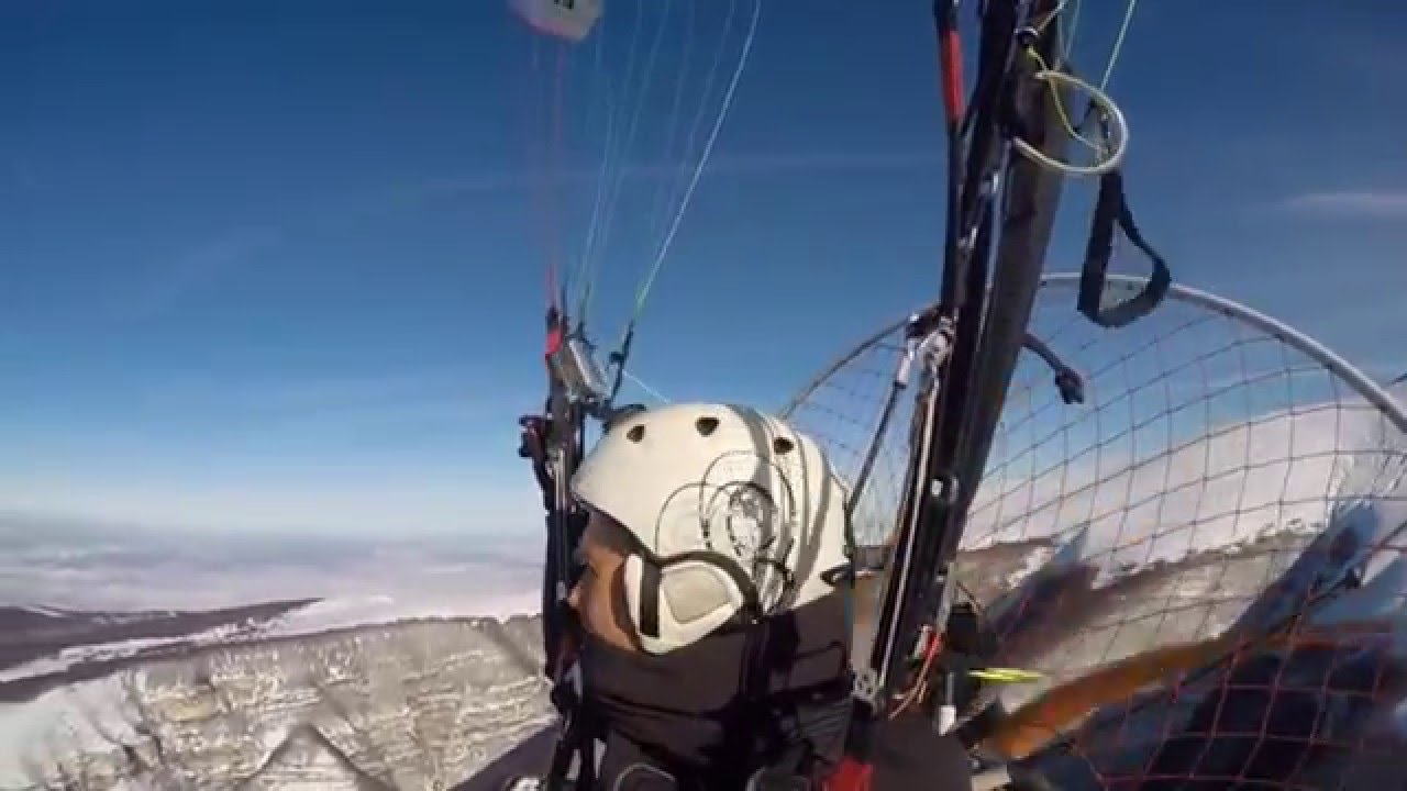 paramotor... IL VOLO by Sposo Massimo sulle vette innevate...