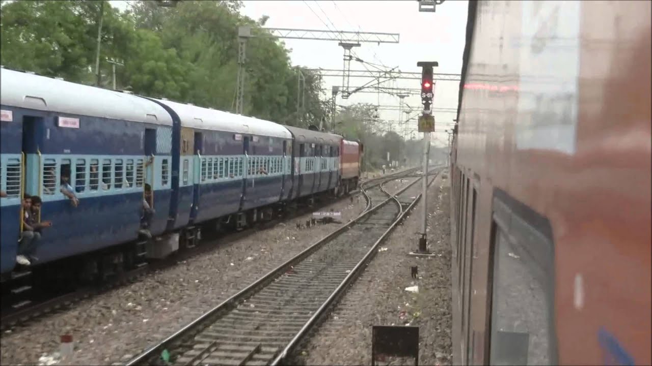 Parallel Departures and High Speed Blast: Mumbai Rajdhani Full Journey I