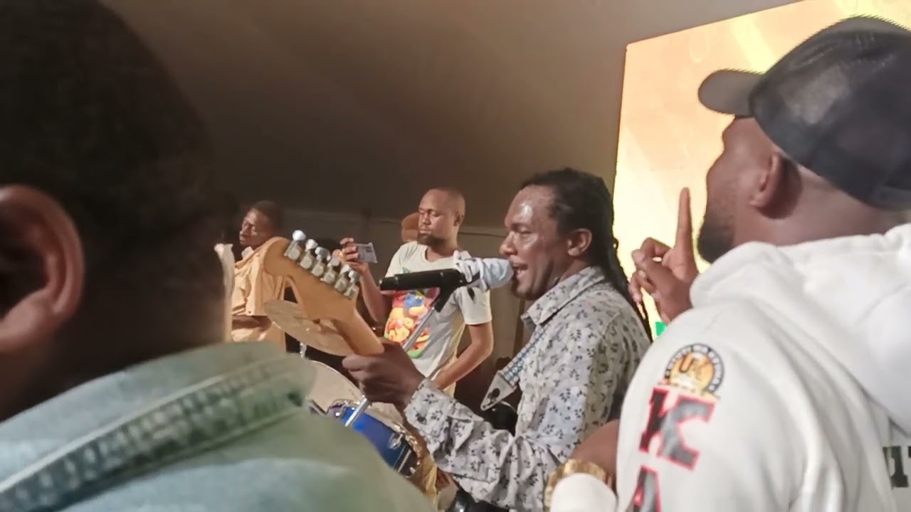 PROPER VIEW OF KATIVUI FANS ENJOYING HIS MUSIC WITH DANCE & CELEBRATION AT WOTE