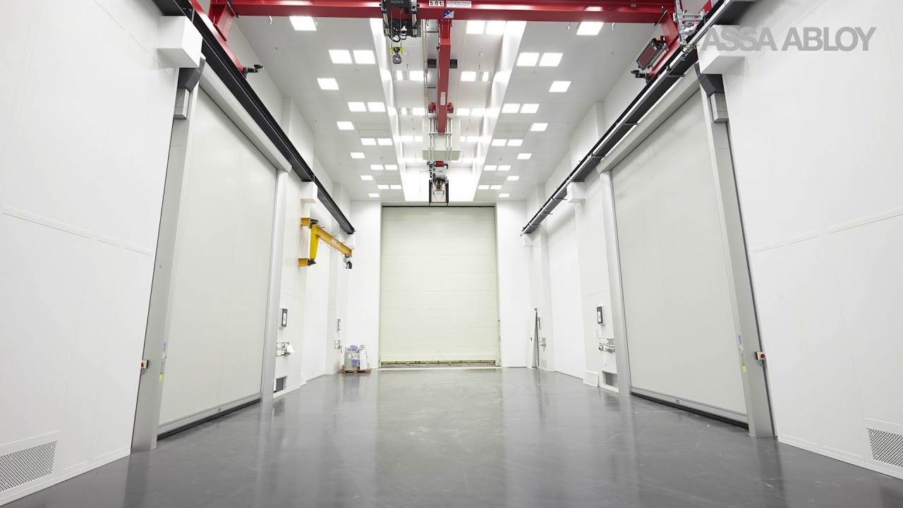 Protect against drafts, humidity, dust and dirt with ASSA ABLOY RR300 Clean