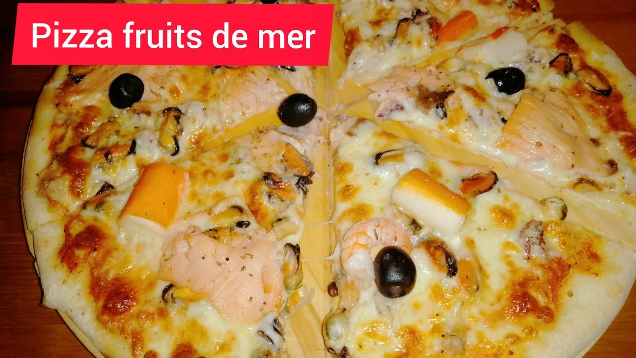 Pizza fruits de mer بيتزا بفواكه البحر