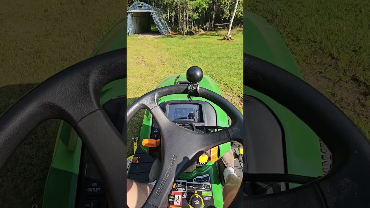 2016 John Deere x738 with snowblower