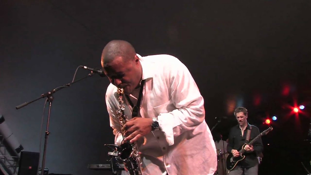 Najee: 