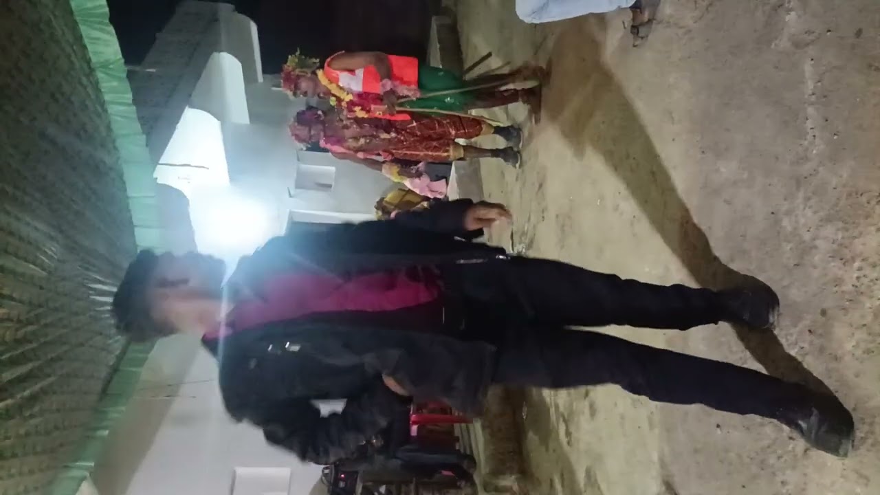 पटोरी रात्रि को रावला देखें और कमेंट में जरूर बताएं आपको कैसा लगा 🤣🤣🤣🤣🤣🤣