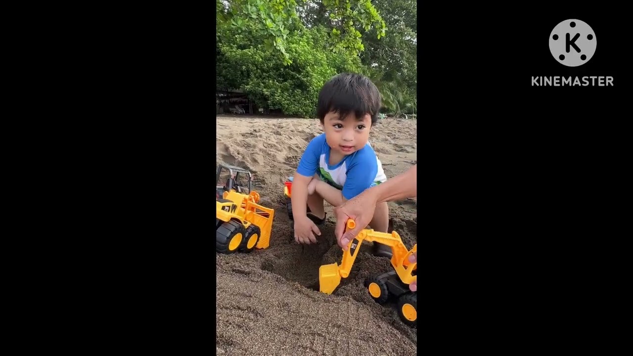 Hanzee the Builder! Excavator | Dumptruck | Loader at Dauin Beach🏖️ 