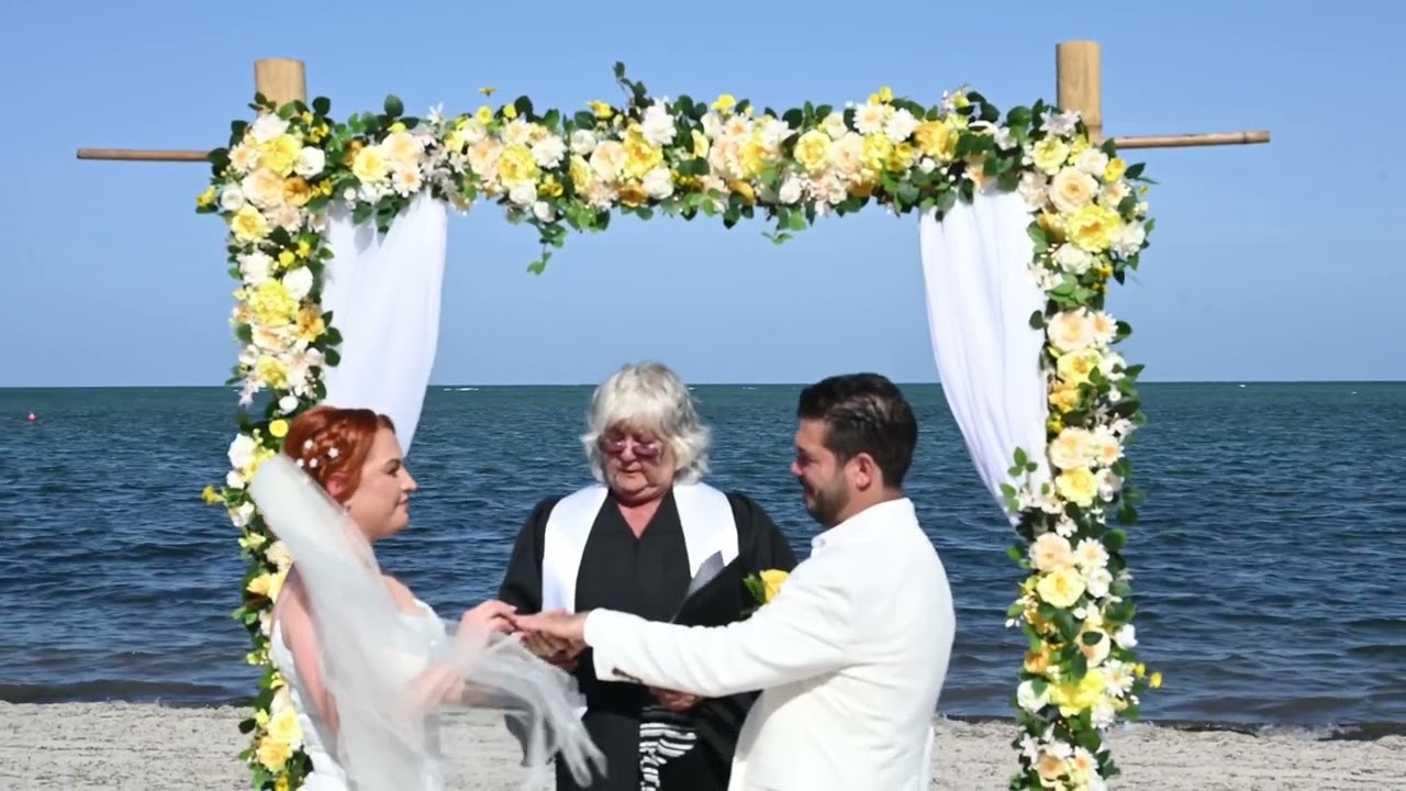 A Dreamy Beach Wedding in Key Biscayne: Spanish Tradition & Romance