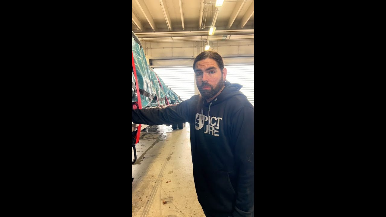 Used Reitnouer Flatbed Features