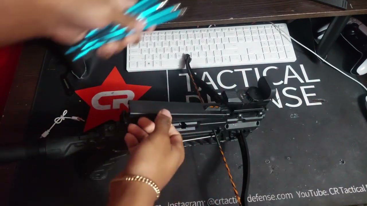 Indoor Steambow AR-6 Stinger Hunting Crossbow Unboxing/Assembly