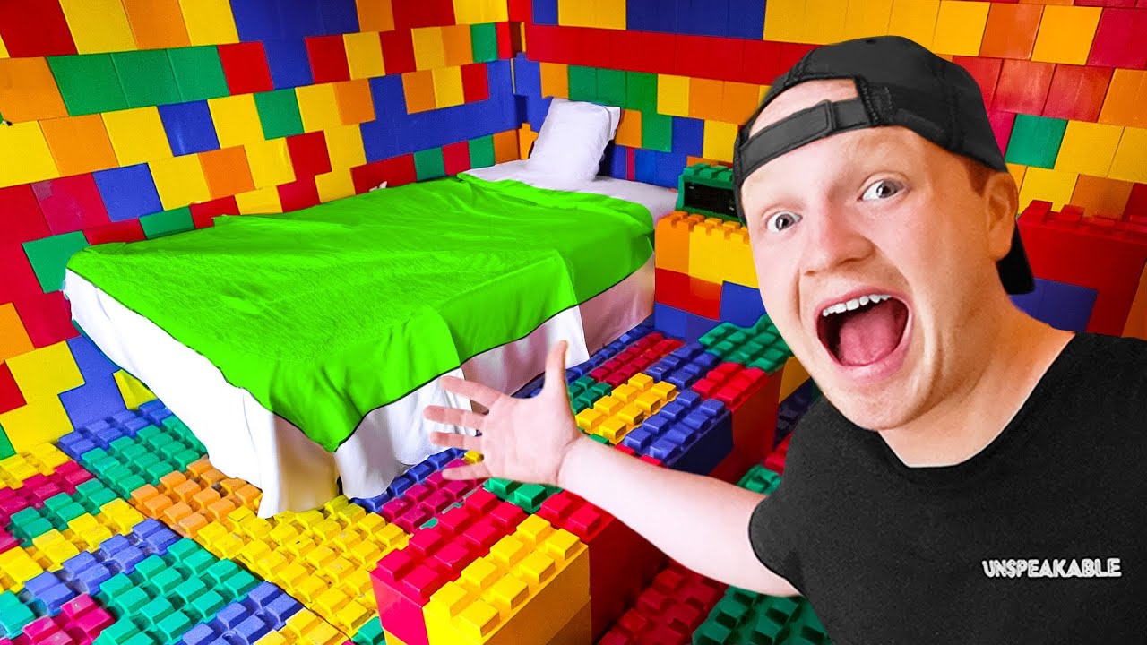 Я построил комнату Lego в натуральную величину!