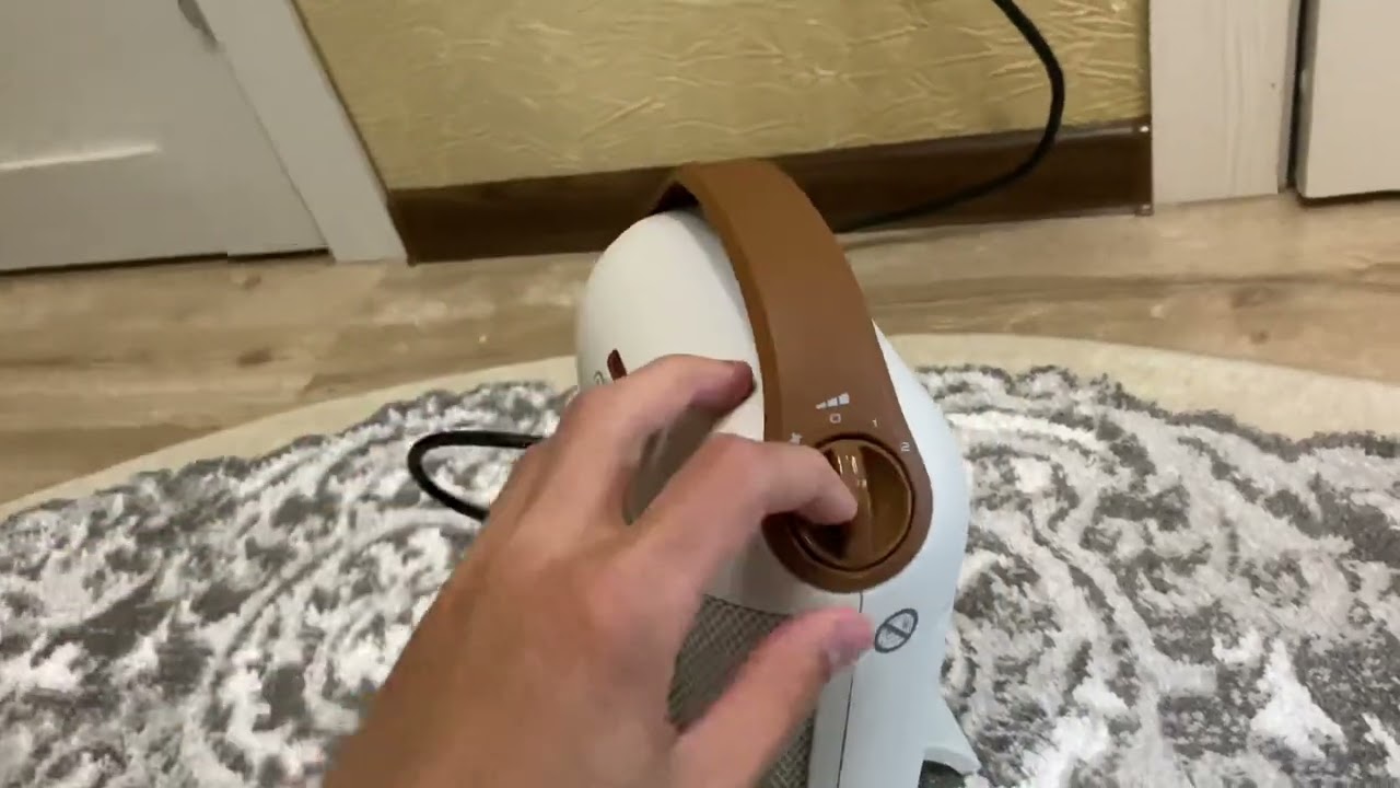Тепловентилятор DeLonghi HFX30C18.IW