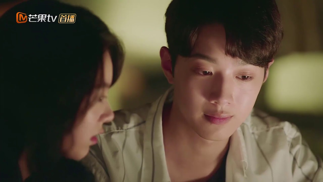 《初恋那件小事》第32集Cut1 捂眼！梁又年亲手喂淼淼吃东西 A Little Thing Called First Love EP32【芒果TV独播剧场】