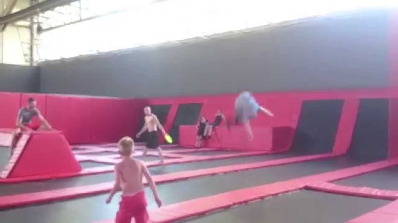 Hangar646