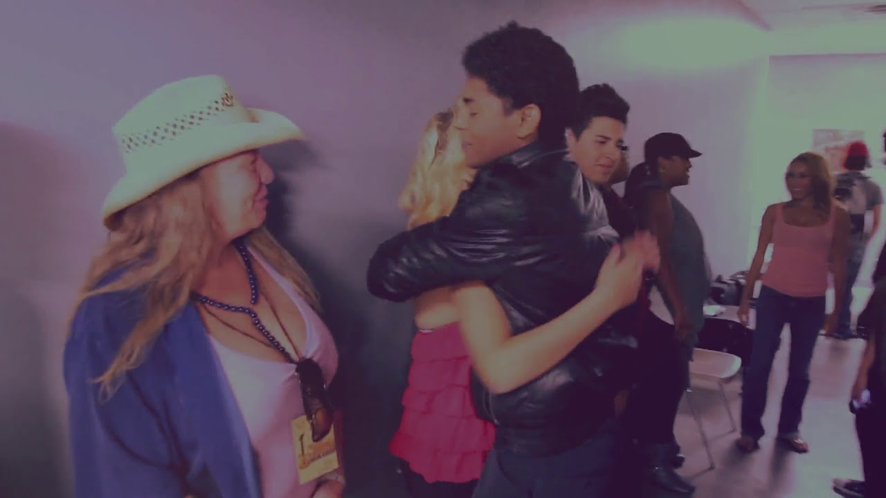 B. Howard | EPK