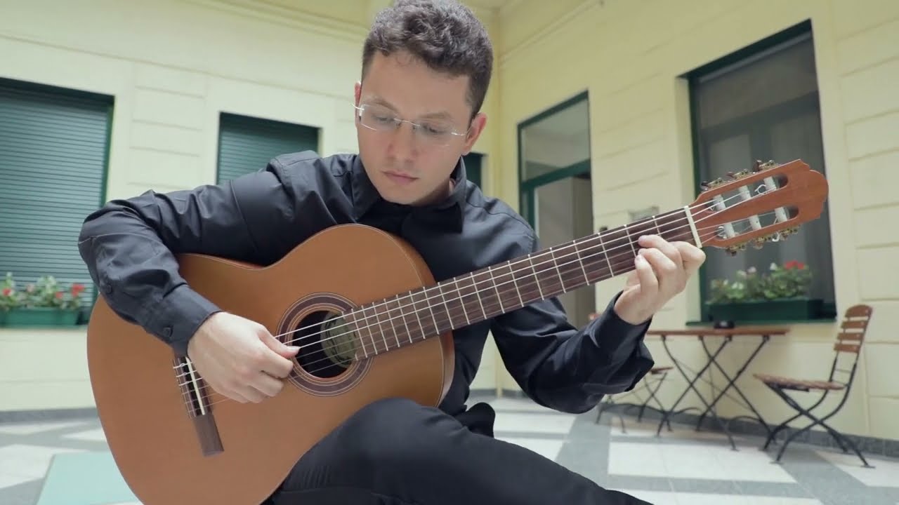 Te Recuerdo - Maria Linnemann played by Tudor Niculescu Mizil