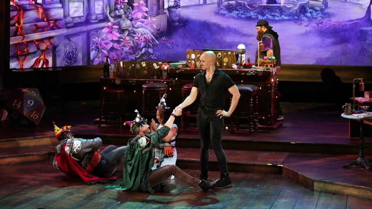 Ify Nwadiwe lets Jacques ze Whipper die in Twenty-Sided Tavern