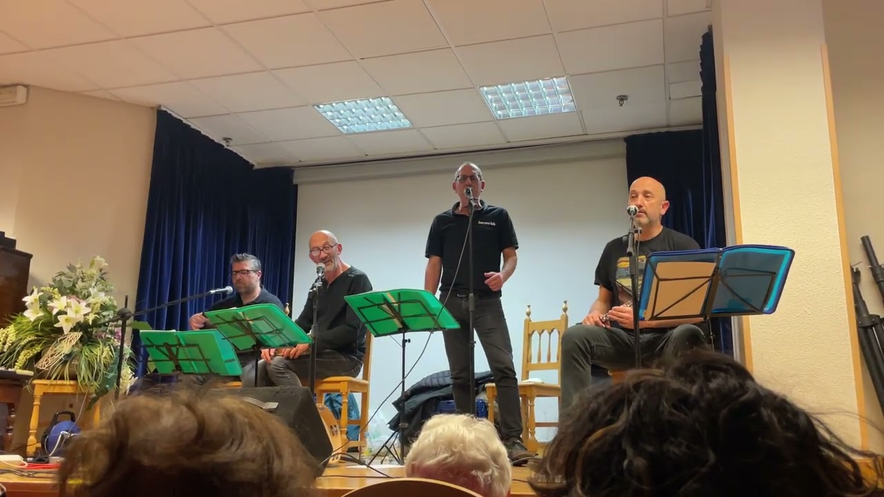 A la luz del cigarro - Barrera Folk