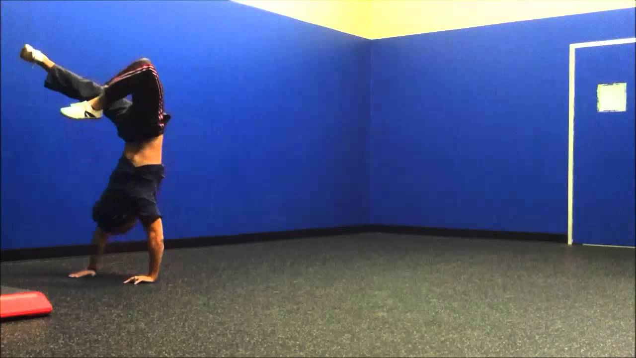 Shoulder Workout... Capoeira Style!