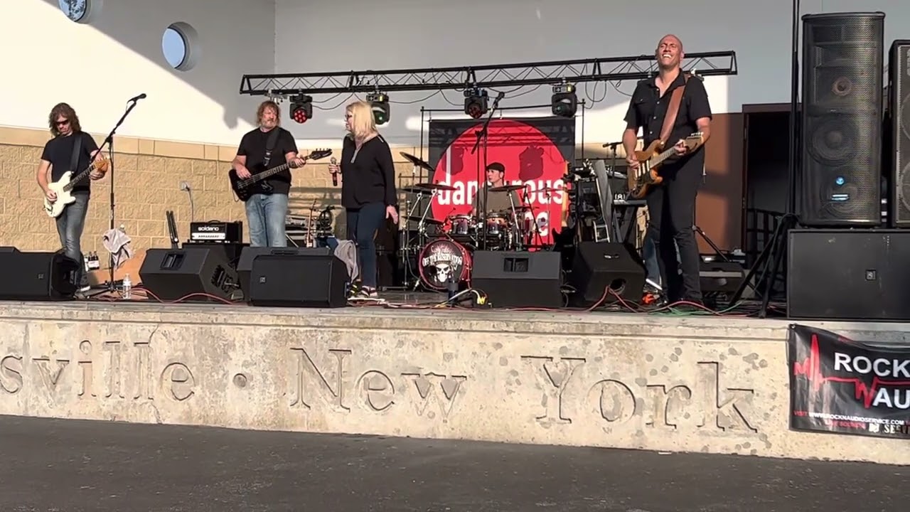 Dangerous Type band &ldquo;Magic Man&rdquo;