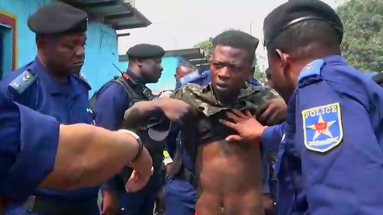 INSÉCURITÉ À KIN , BAKANGI BA FAUX POLICIERS NA BA ARMES NA ÉCHANGEUR