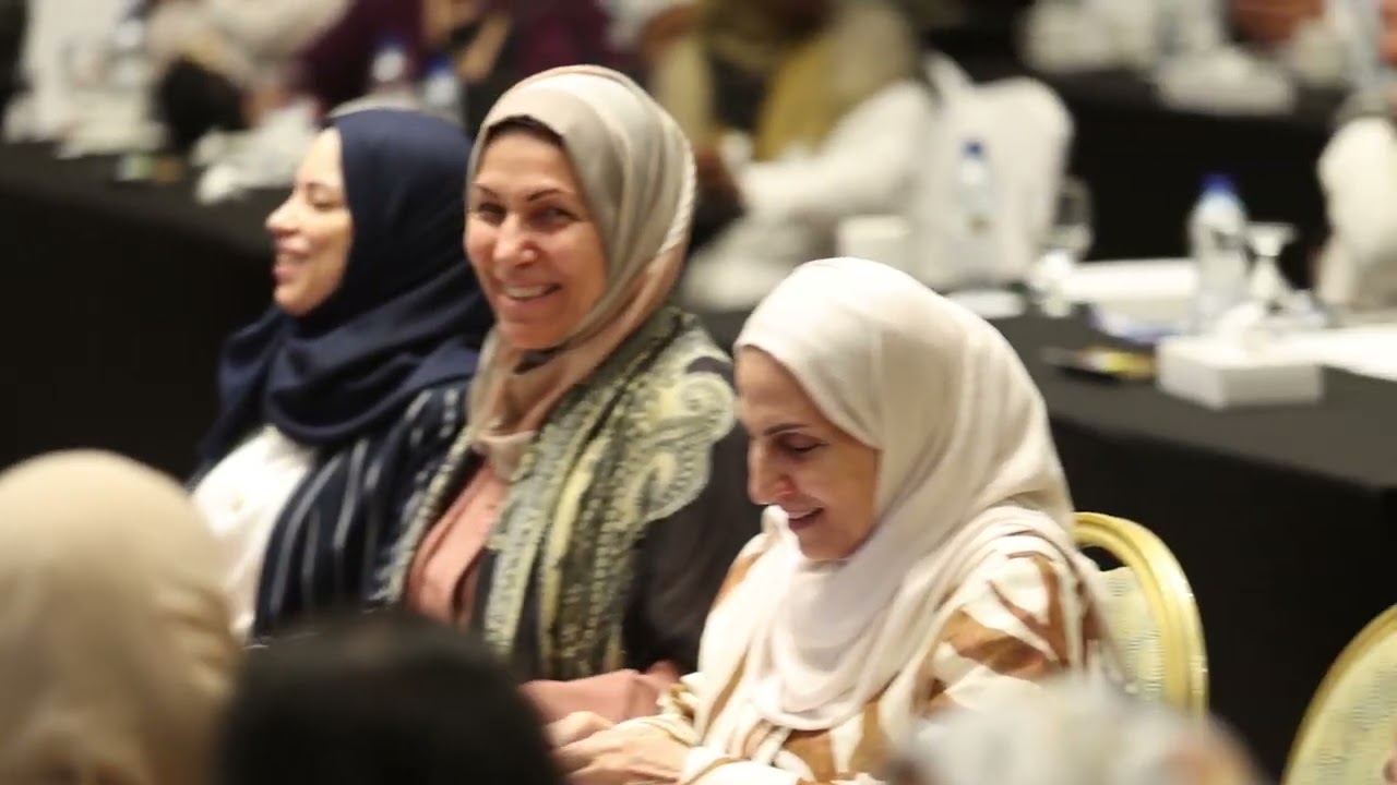 مناقشات المحور الأول منتدى النهضة للتمكين الإقتصادي للمرأة البحرينية