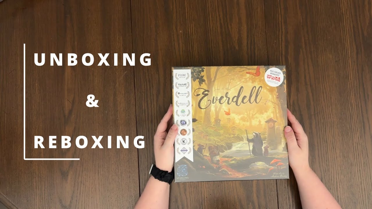 Everdell Board Game - What's Inside the box? - Assembling the Ever Tree - Unboxing & Reboxing