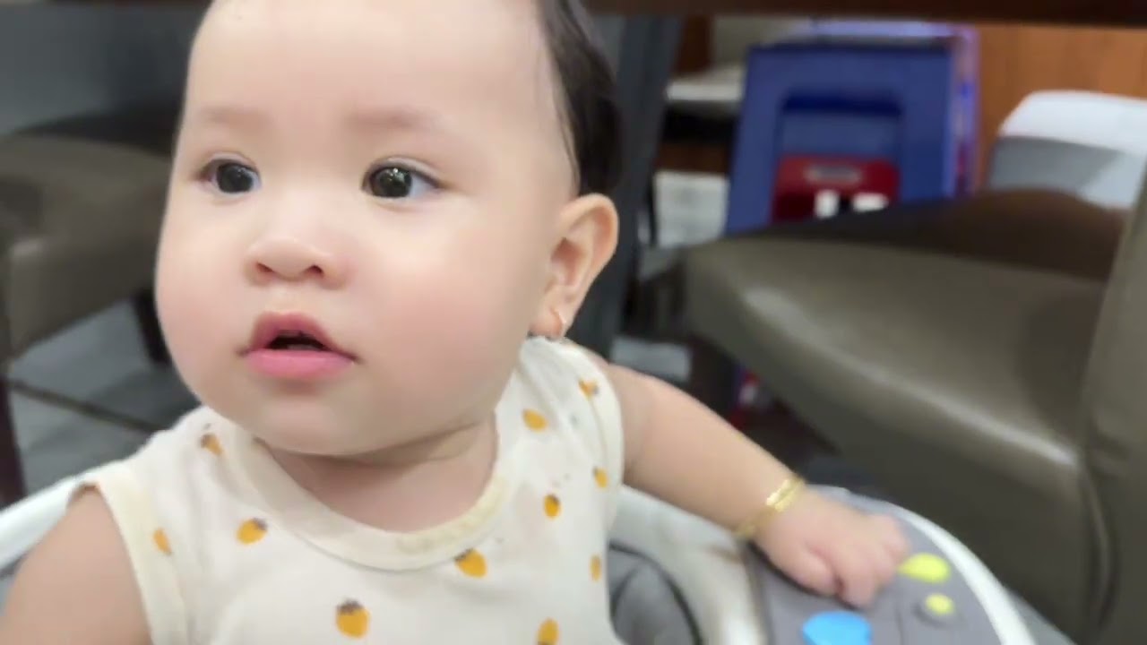 Cô 6 về quê sybeo làm nồi bún giò buổi tối ngon và hấp dẫn lắm ạ