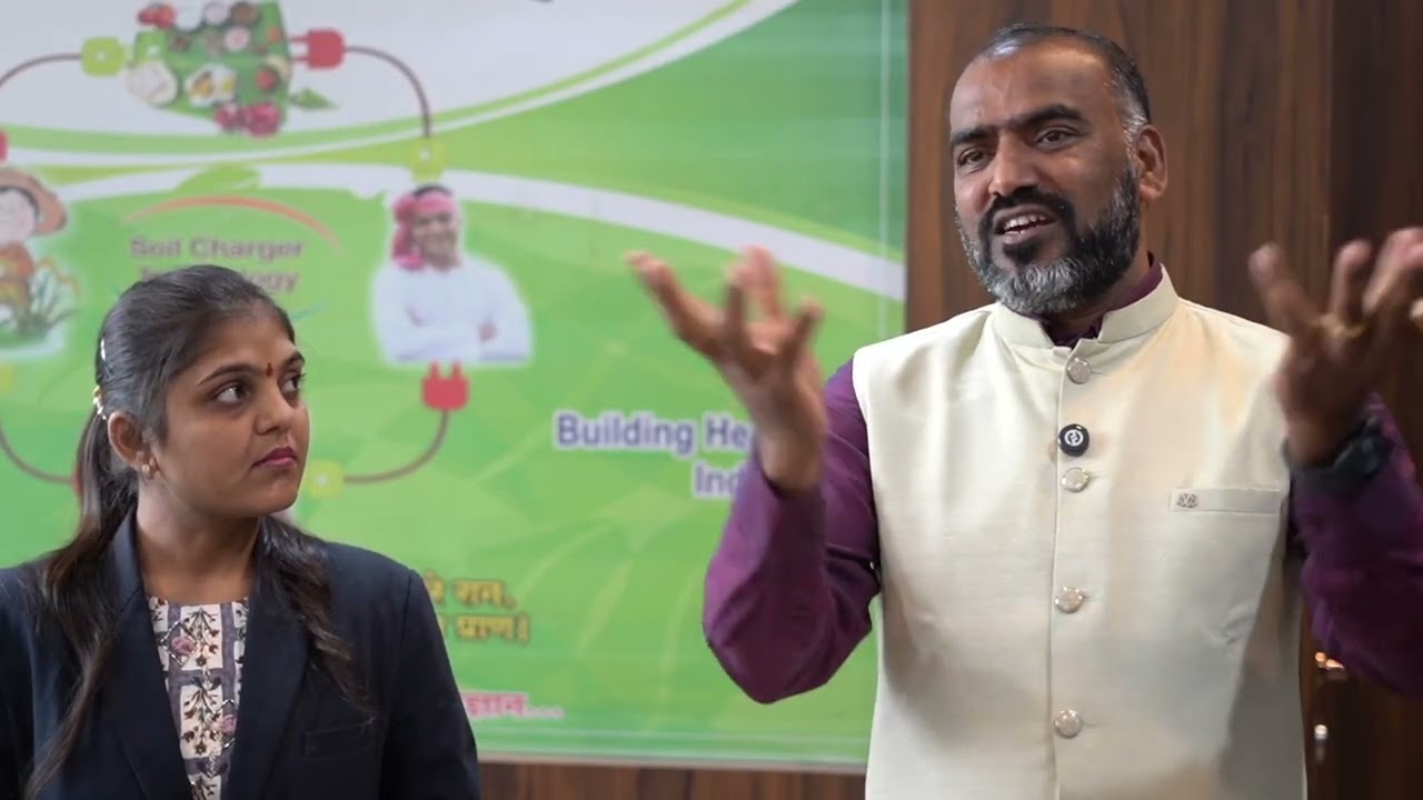 शारिरीक आकर्षनाला प्रेम व भौतीक सुखाला आनंद समजल्यामुळे समाज भोगवादी बनून अध:पतन होतेय॥ #facts #love