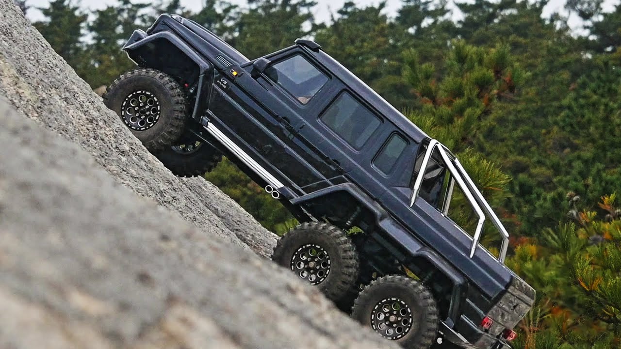 Traxxas TRX6 Mercedes Benz G63 AMG 6X6 Rock Climbing_#