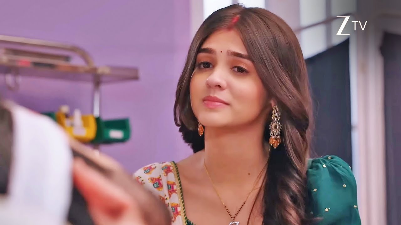 प्रार्थना स्वीकारती है कि वो शिवांश को मिस करती है - Kumkum Bhagya - Full Episode 3139  ⁨@zeetv⁩