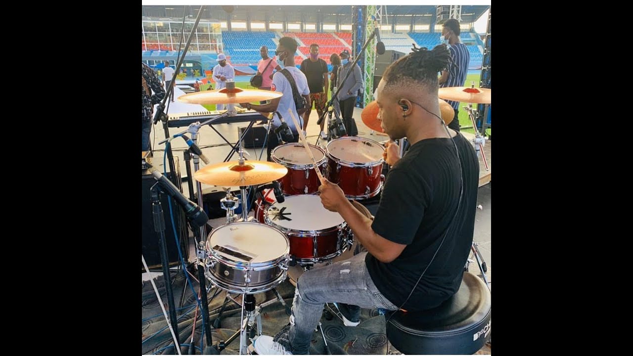 GEORGE THE GROOVE ENGINE AT IT AGAIN!!!!!!!!!!!!!!