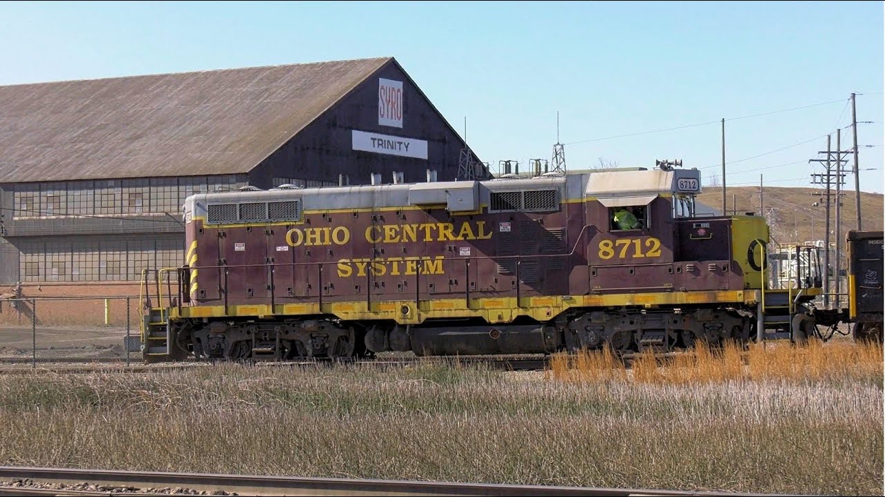 Ohio Central Railroad works the steel mill with OHCR 8712 and 8702 train on bridge views