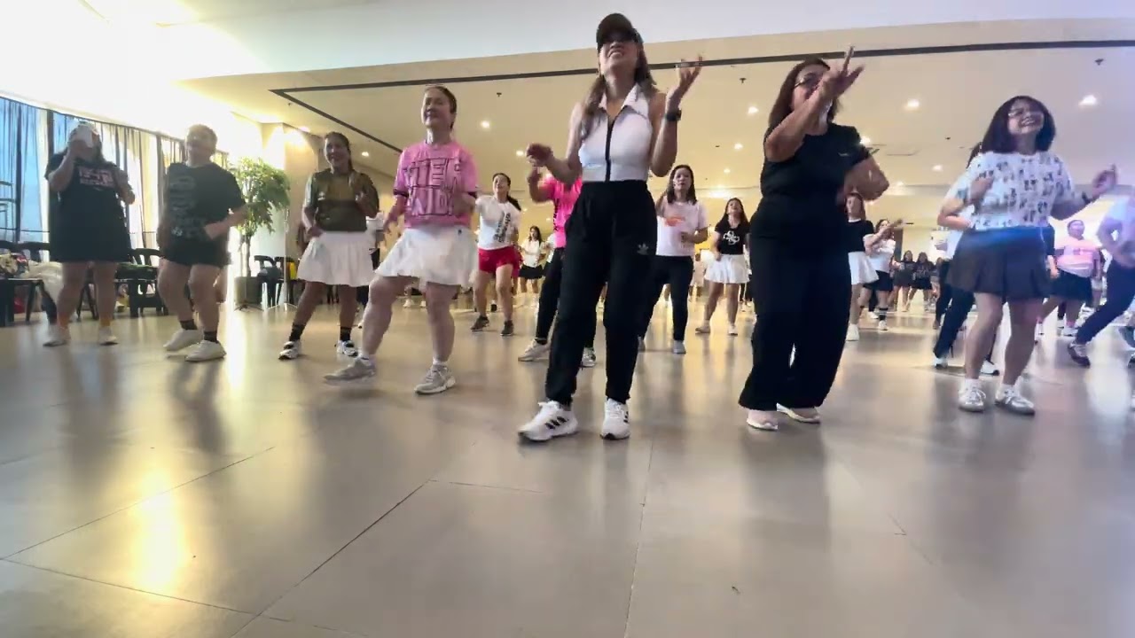 #zumbamom #zumbafitness #zumba 