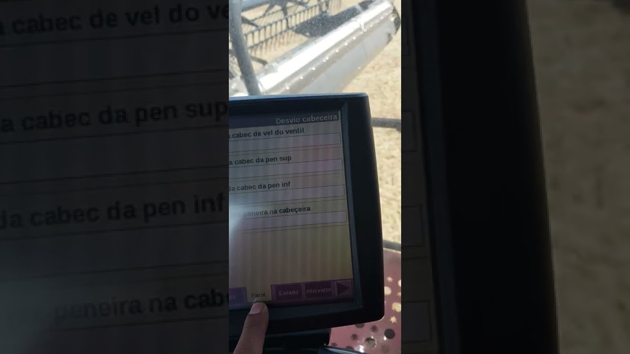 Colhedeira CASE 9250 explicando sistema inteligente de regulagem automática  (Automation)