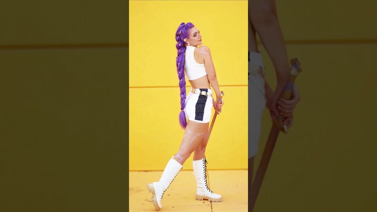 KPop Demon Hunters RUMI Cosplay! 🎤🎶💜 #GRWM