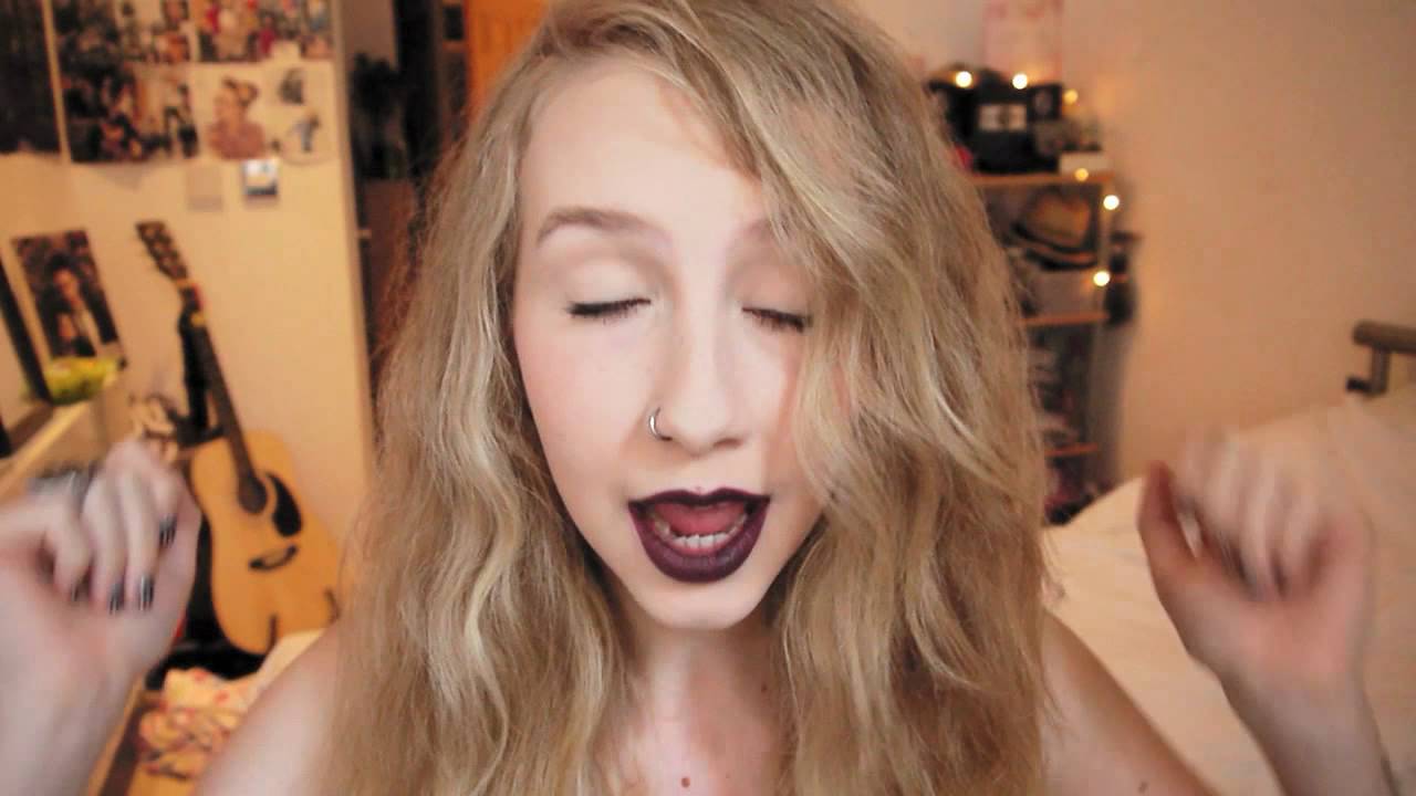 TAG • Confessions Of A Shoeaholic