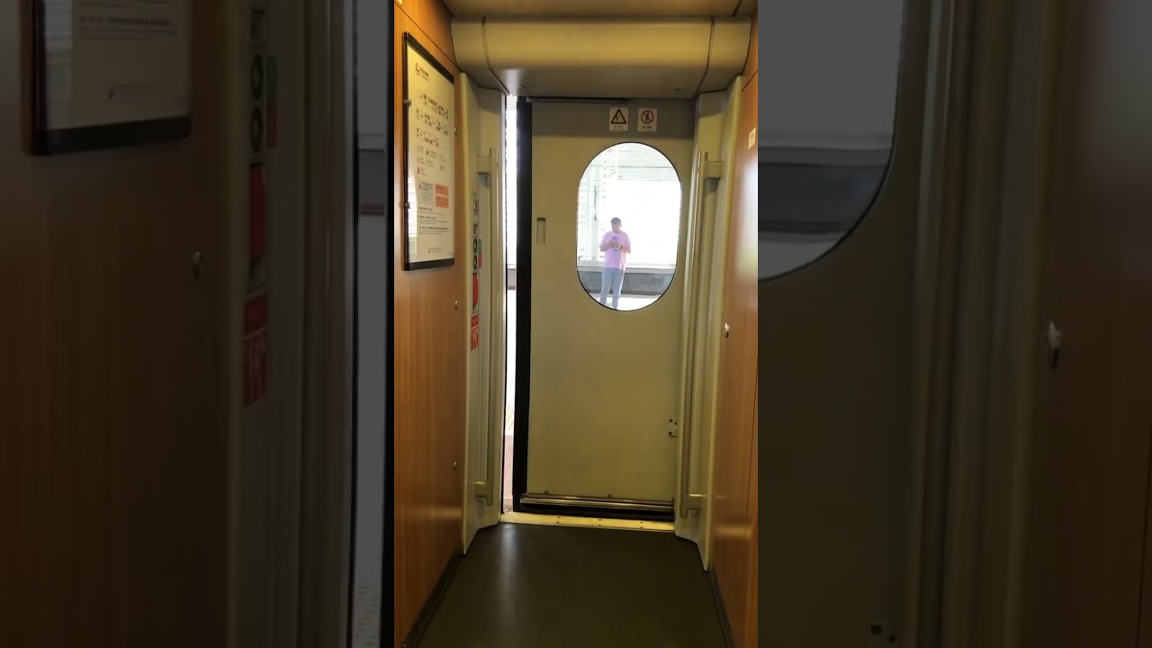 高鉄　ドア　#鉄道好き