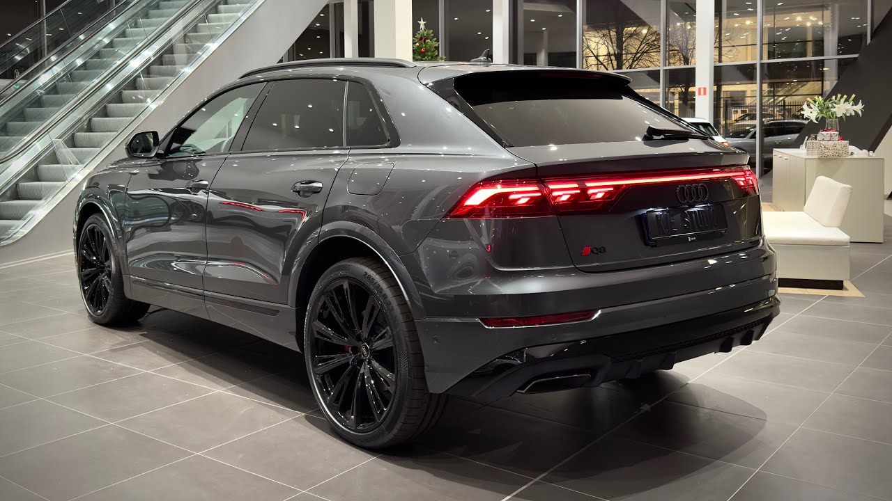 2025 Audi Q8 - Interior and Exterior
