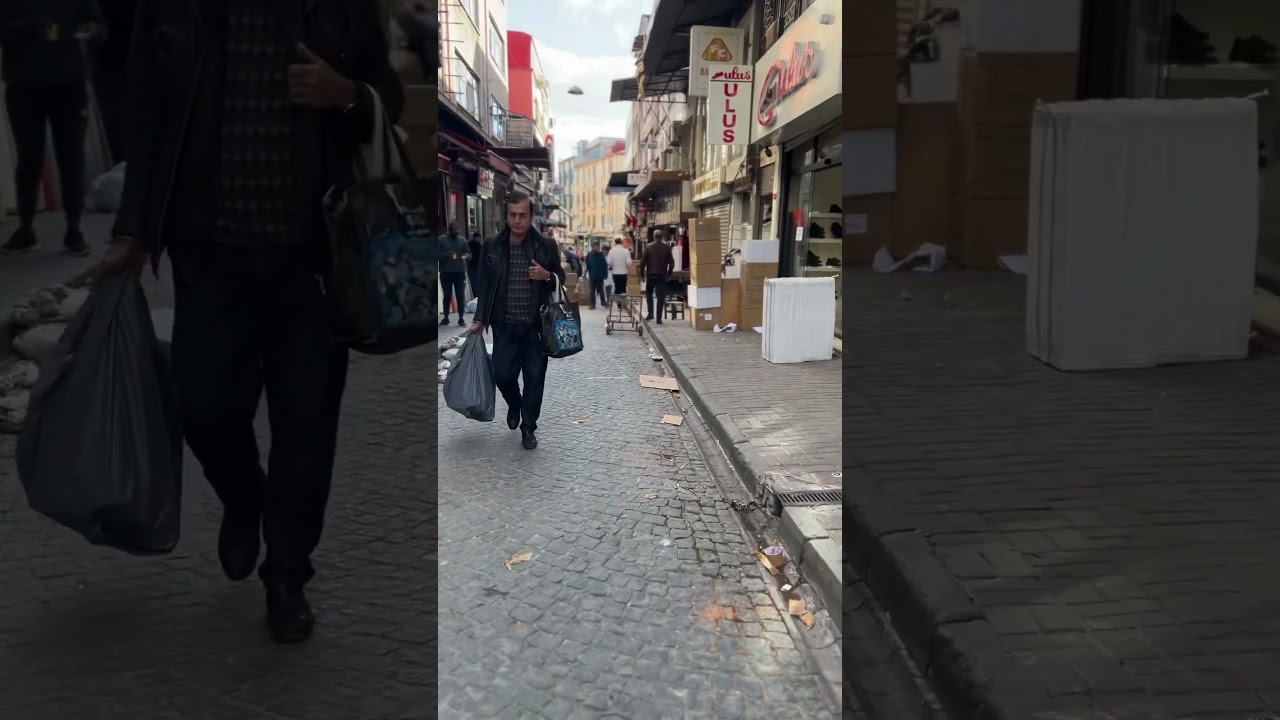 🛍️ Walking Through Istanbul&rsquo;s Fake Brand Market 🇹🇷 | Street Shopping Vibes