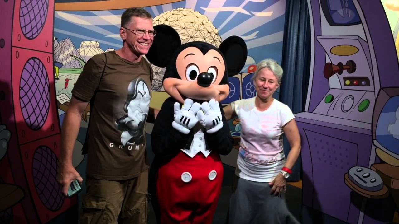 Epcot Future World A perfect day of touring 2015 Attractions and Characters