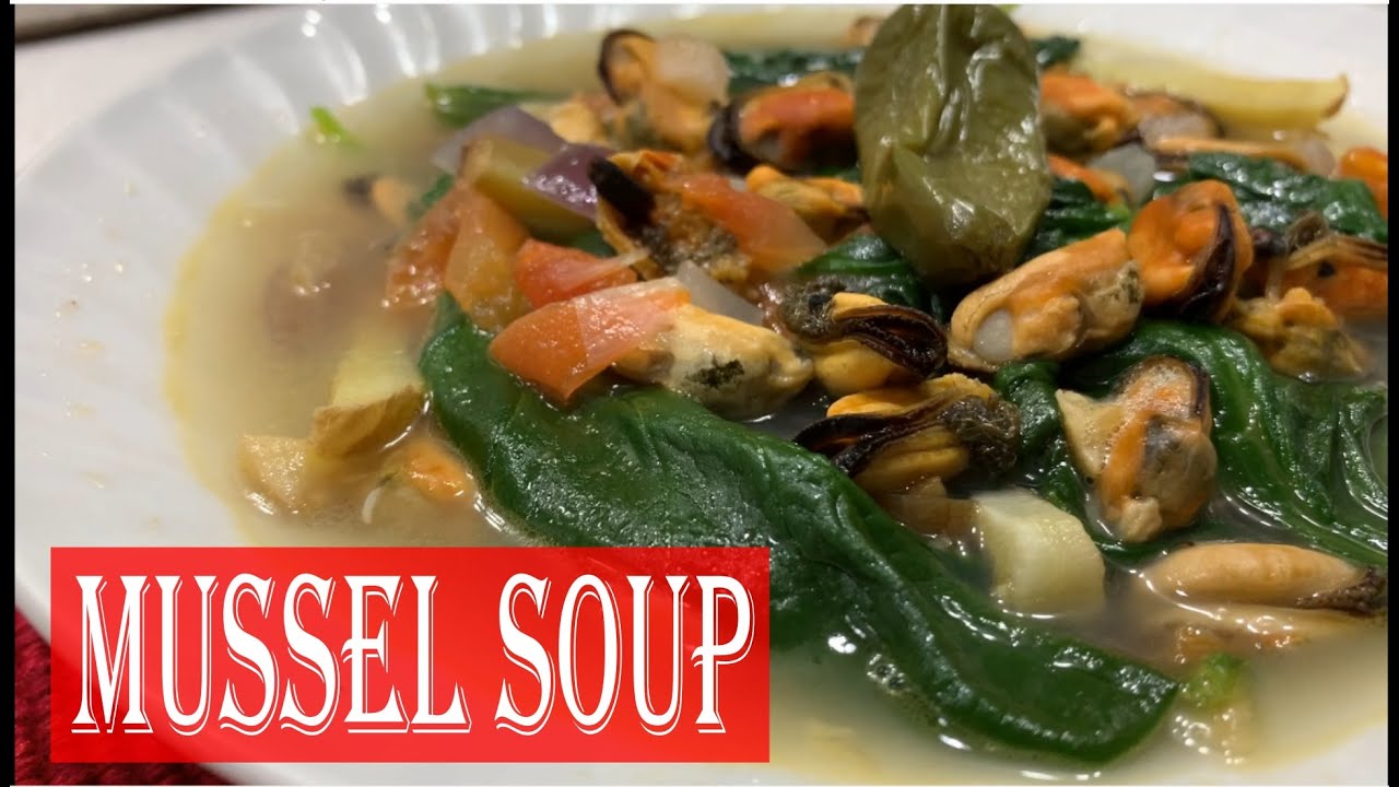 Mussel Meat Soup With Baby Spinach and Kale  | Tinolang Tahong