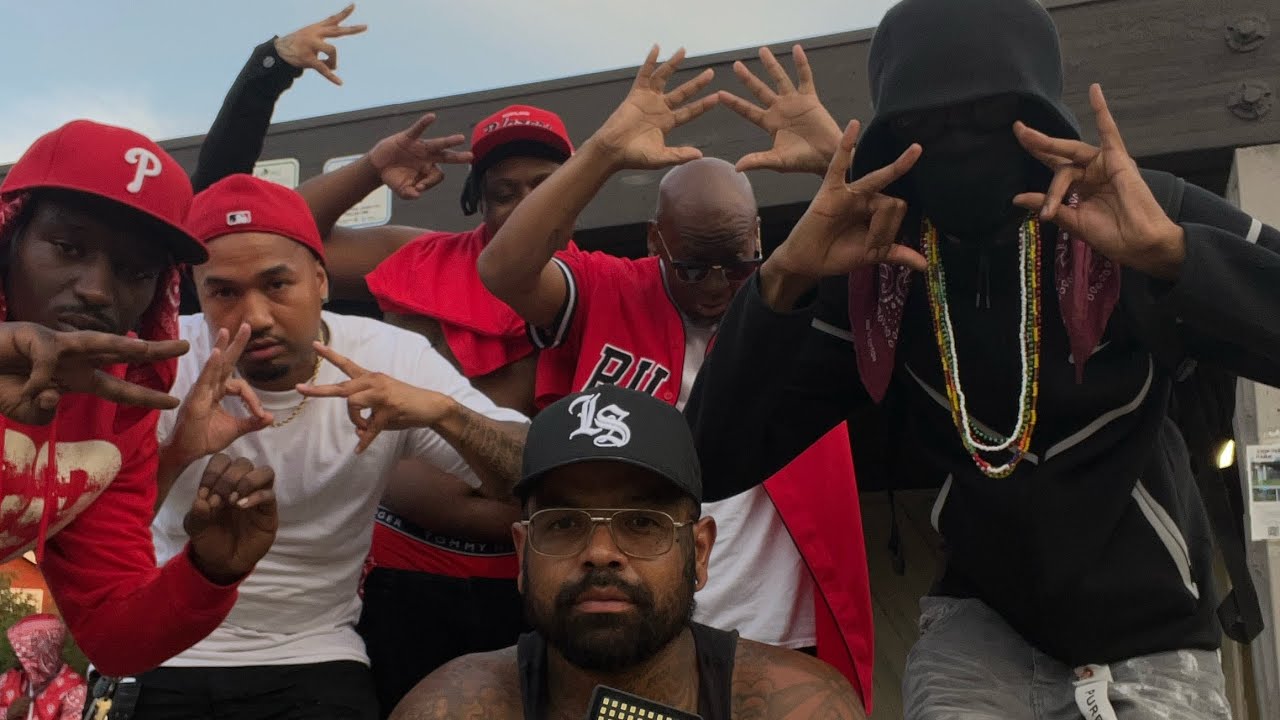 PIRU STREET GANG - INSIDE SEATTLES GANG CULTURE 