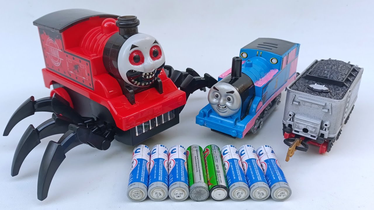 unboxing dan merakit mainan kereta thomas,kereta monster laba-laba merah,kereta coco charles