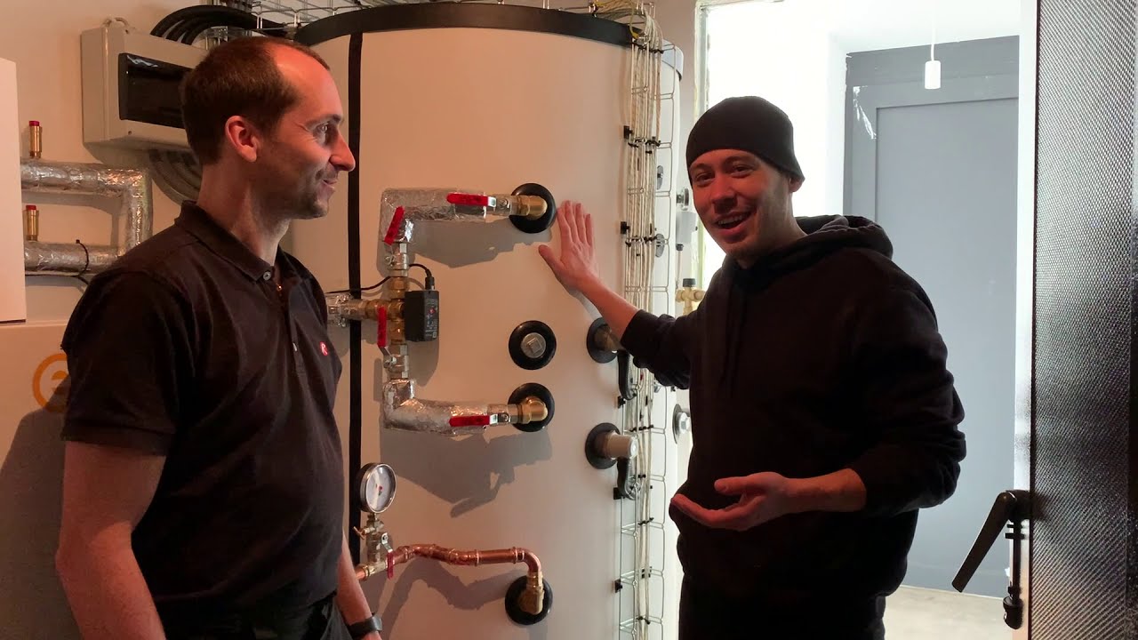 Prohlídka systému vytápění v českém off-grid domě (Ceský soběstačný dům)