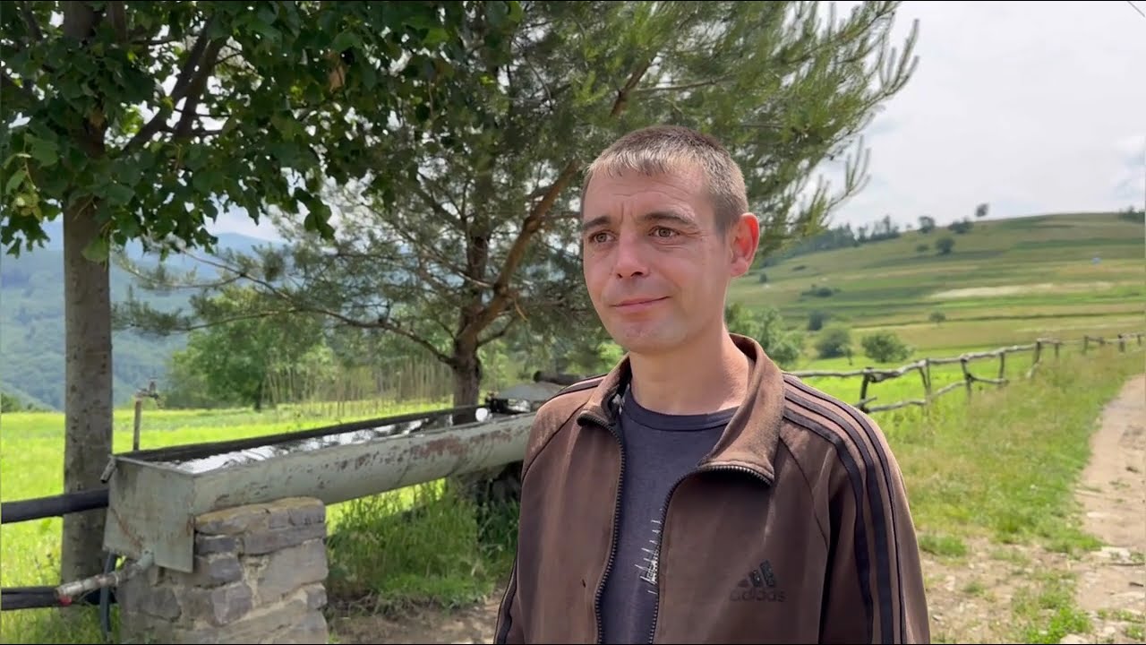 Жити у Карпатах. Одне село - дві вулиці. Вільшинки, Закарпаття. Україна зараз. West Ukraine now