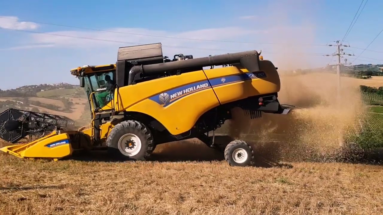 Trebbiatura 2025 Az. Agr. Coppari New Holland CX5.90 Hillside