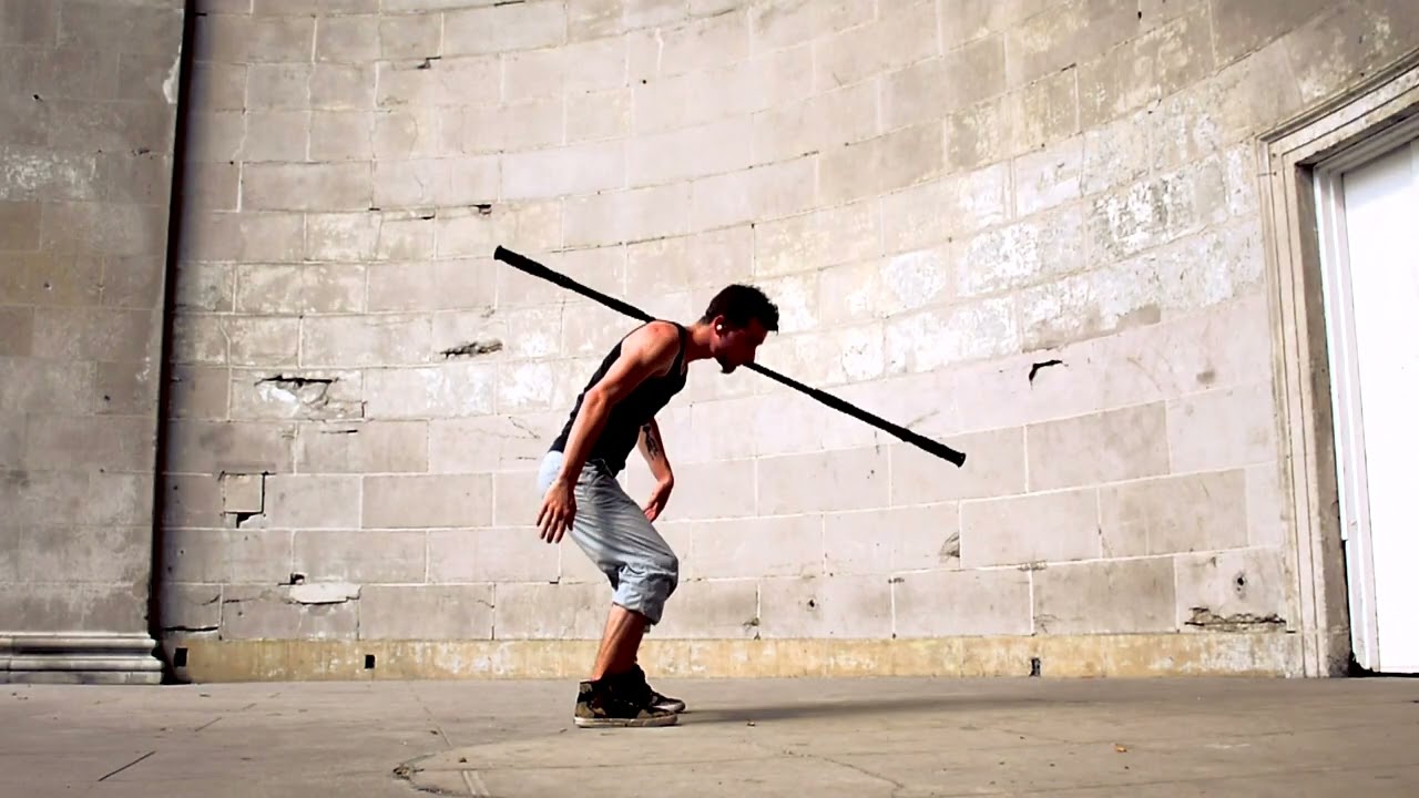 Acro:Staff - 95F