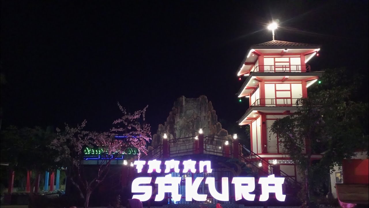 REVIEW TAMAN JAKA TINGKIR DI MALAM HARI